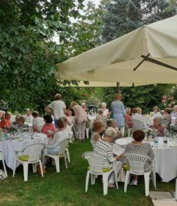 Im Garten des Gimbacher Hofs